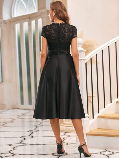 ever HARLEY|Romantic V-neck Lace Bodice Wedding Guest Dress with Pockets