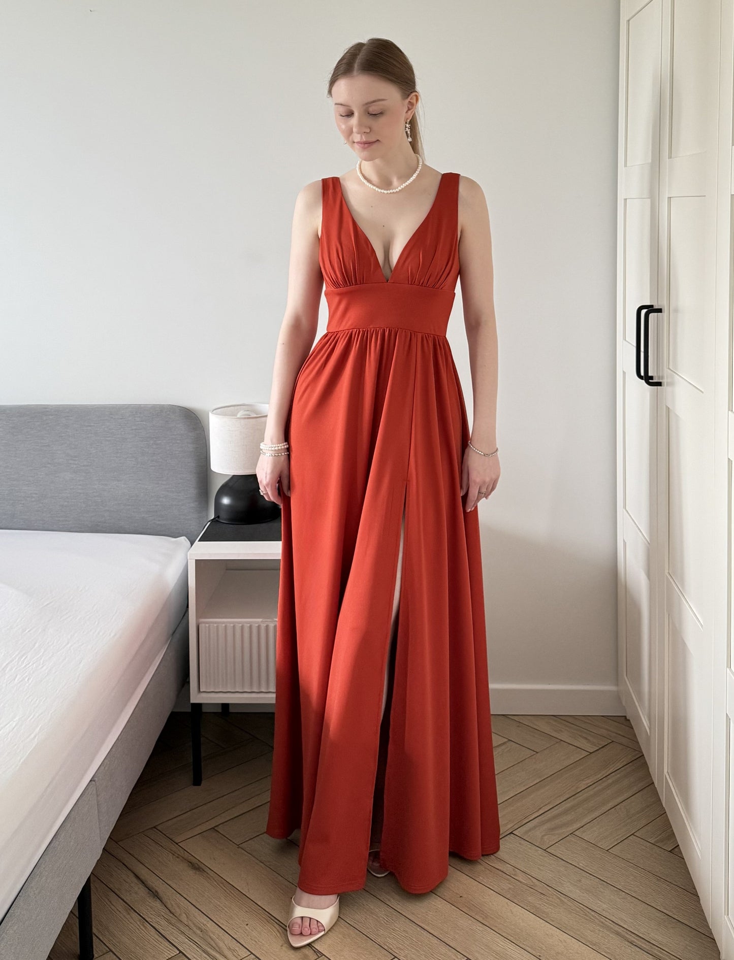 ever SORAYA|Chiffon High Slit Sleeveless V-Neck Empire Waist Formal Evening Dress