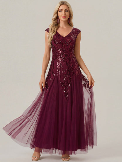 ever FREYA|Embroidered Sequin Cap Sleeve High Stretch Evening Dress