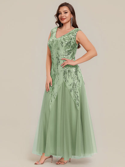 pretty FREYA|Plus Size V-Neck Sequin High Stretch Cap Sleeve Tulle Formal Dress