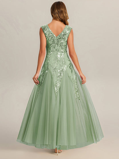 ever FREYA|Embroidered Sequin Cap Sleeve High Stretch Evening Dress