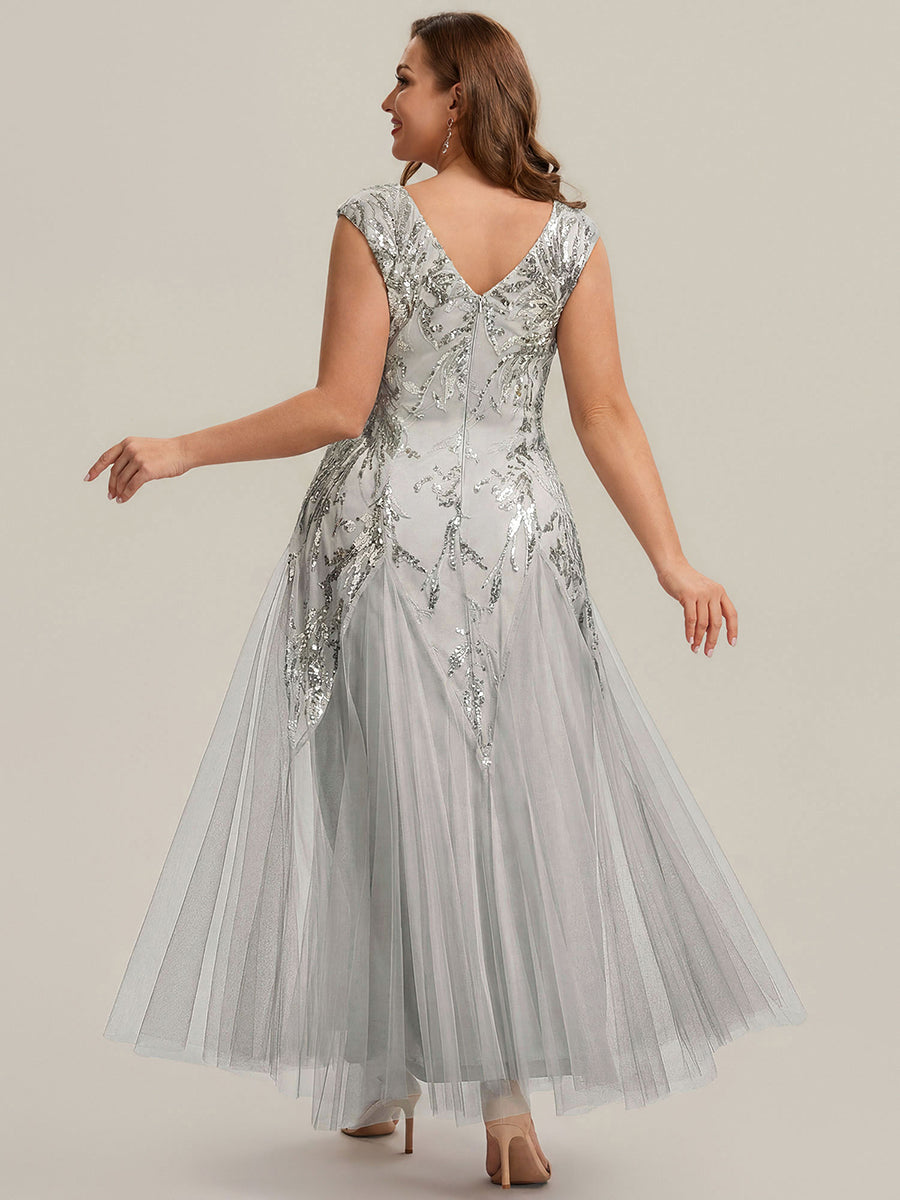 pretty FREYA|Plus Size V-Neck Sequin High Stretch Cap Sleeve Tulle Formal Dress