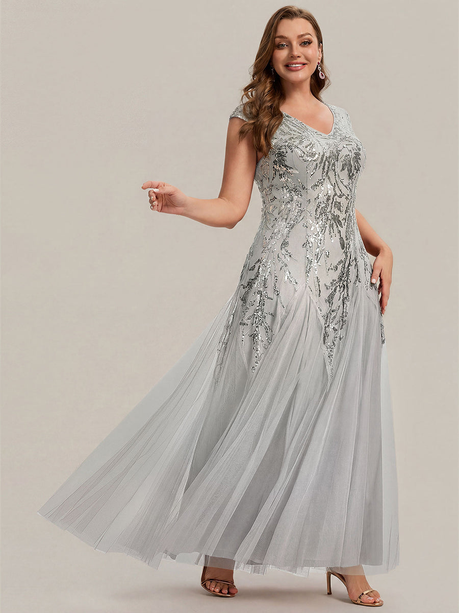ever FREYA|Embroidered Sequin Cap Sleeve High Stretch Evening Dress