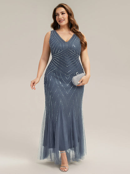 pretty GLAMOUR|Plus Size Deep V-Neck Bead Embroidery Evening Dress