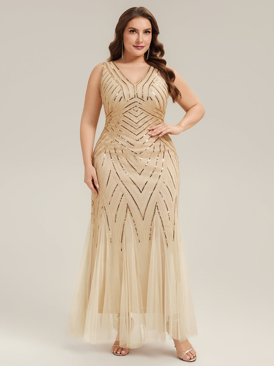 pretty GLAMOUR|Plus Size Deep V-Neck Bead Embroidery Evening Dress