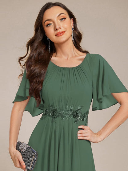 ever ASPYN|Pleated Applique Maxi Bridesmaid Dress