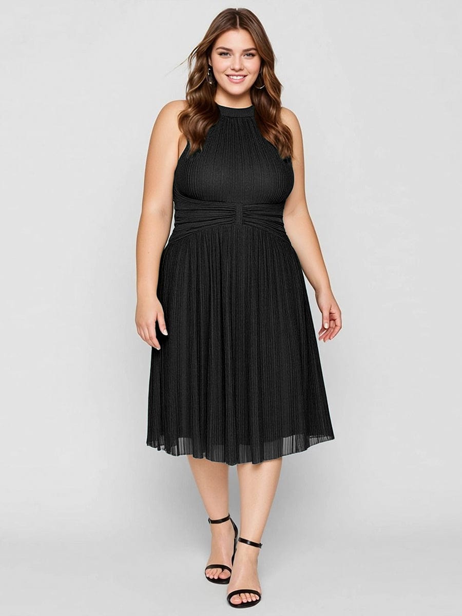 pretty VAYLA|Plus-Size Glittery Halter Neck Dress