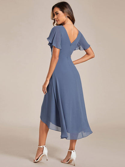 ever FAYE|Plus Size V-Neck Pleated Chiffon Midi Wedding Guest Dress
