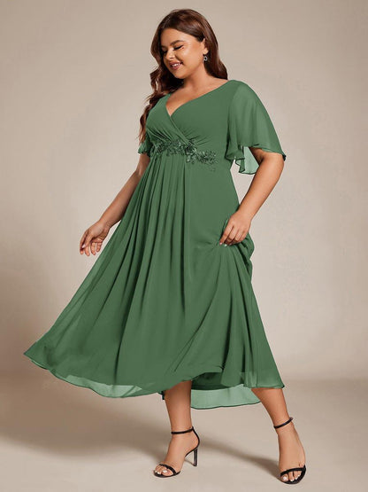pretty DAHLIA|Plus Size Elegant Short Sleeves V-Neck Floral Applique Wedding Guest Dress