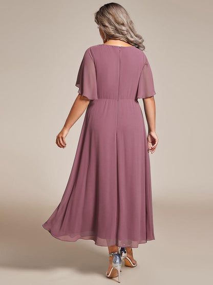 pretty DAHLIA|Plus Size Elegant Short Sleeves V-Neck Floral Applique Wedding Guest Dress