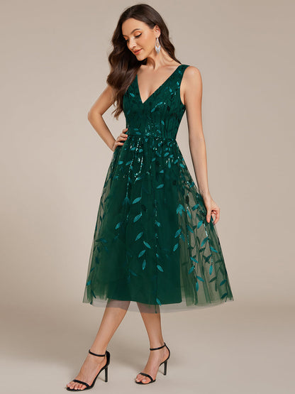 ever ROUX|V-Neck Sequine Sleeveless A-Line Party Dress