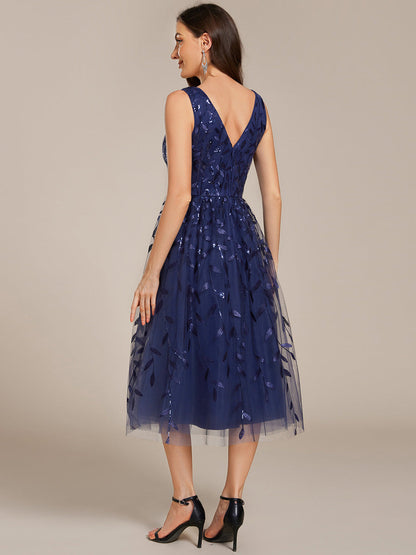 ever ROUX|V-Neck Sequine Sleeveless A-Line Party Dress