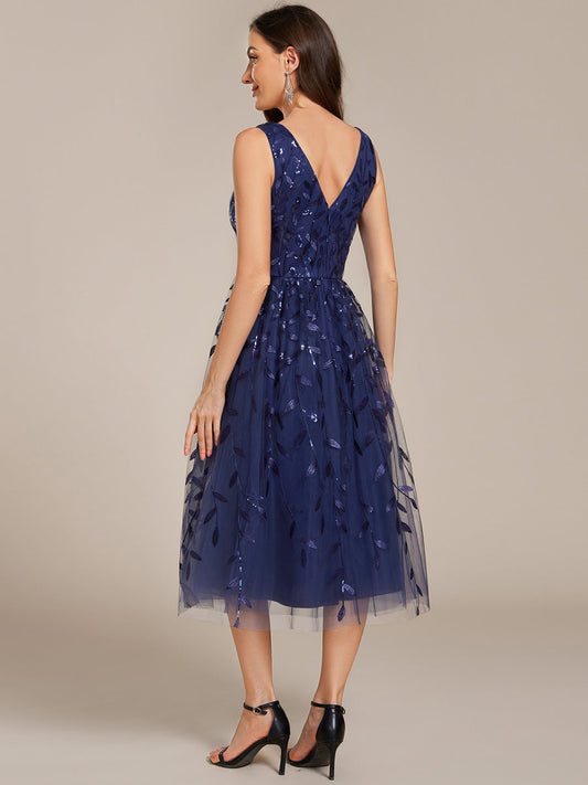 ever ROUX|V-Neck Sequine Sleeveless A-Line Party Dress