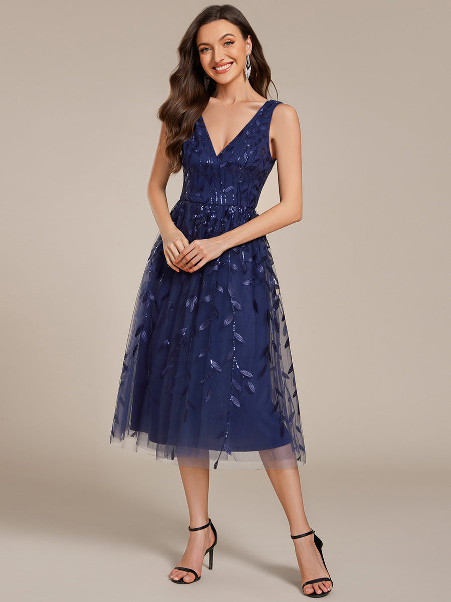 ever ROUX|V-Neck Sequine Sleeveless A-Line Party Dress