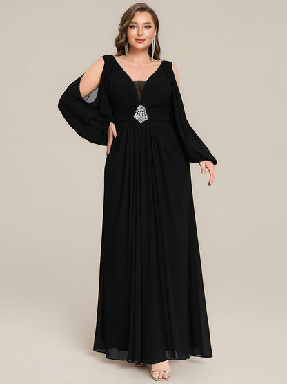 Plus Size Cut-Out Detail Chiffon Evening Dress