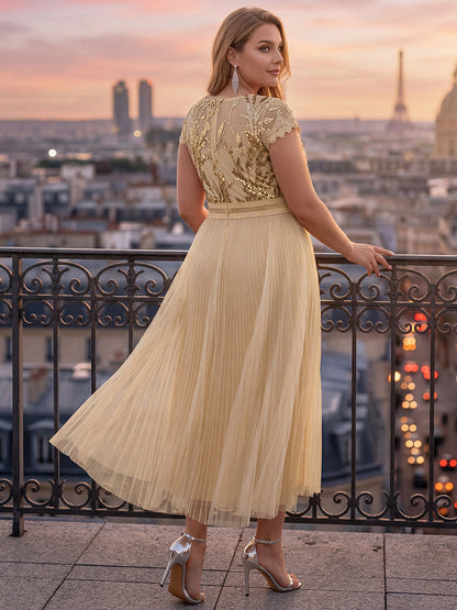 Plus Size Glitter A-Line Wedding Guest Dress