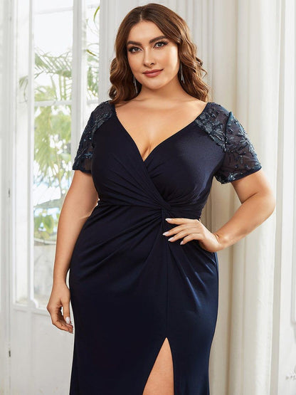 pretty GILDED|Plus Size Front Slit Short Sleeve With Sequin Mother of the Bride Dresses