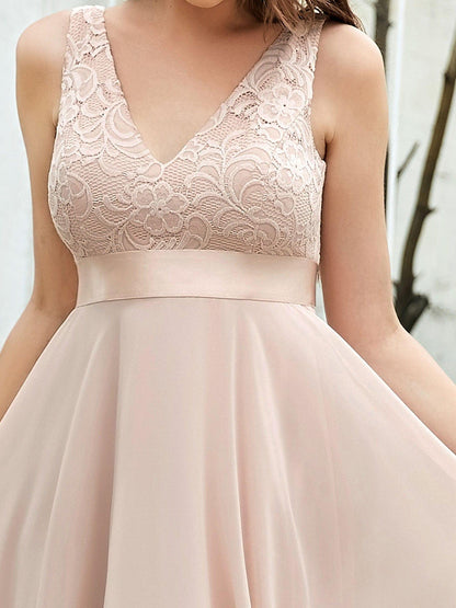 ever COSTA|Deep V-Neck Lace Chiffon Bridesmaid Dress with Asymmetrical Hem
