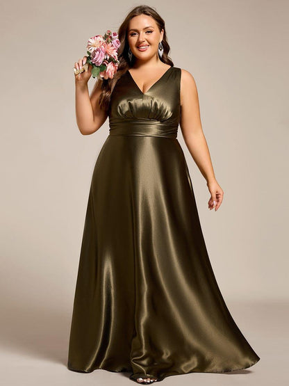 ever INDY|V-neck Empire Waist Satin Maxi Bridesmaid Dress with Pockets