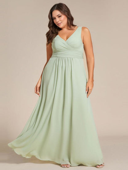 ever SAUYER|Strapless Pleated V-Neck A-Line Maxi Chiffon Bridesmaid Dress