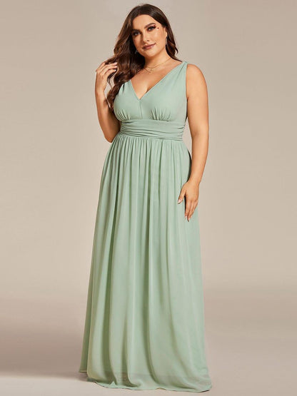 ever HUSH|Chiffon Empire Waist Sleeveless Pleated Bridesmaid Dress