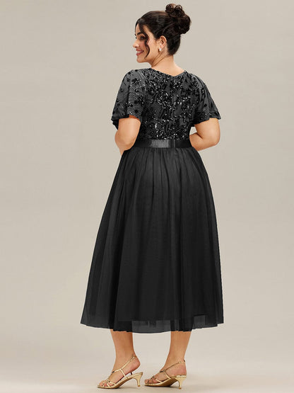 ever COOPER|Plus Size Round Neck Sequin Ruffle Sleeve Dress