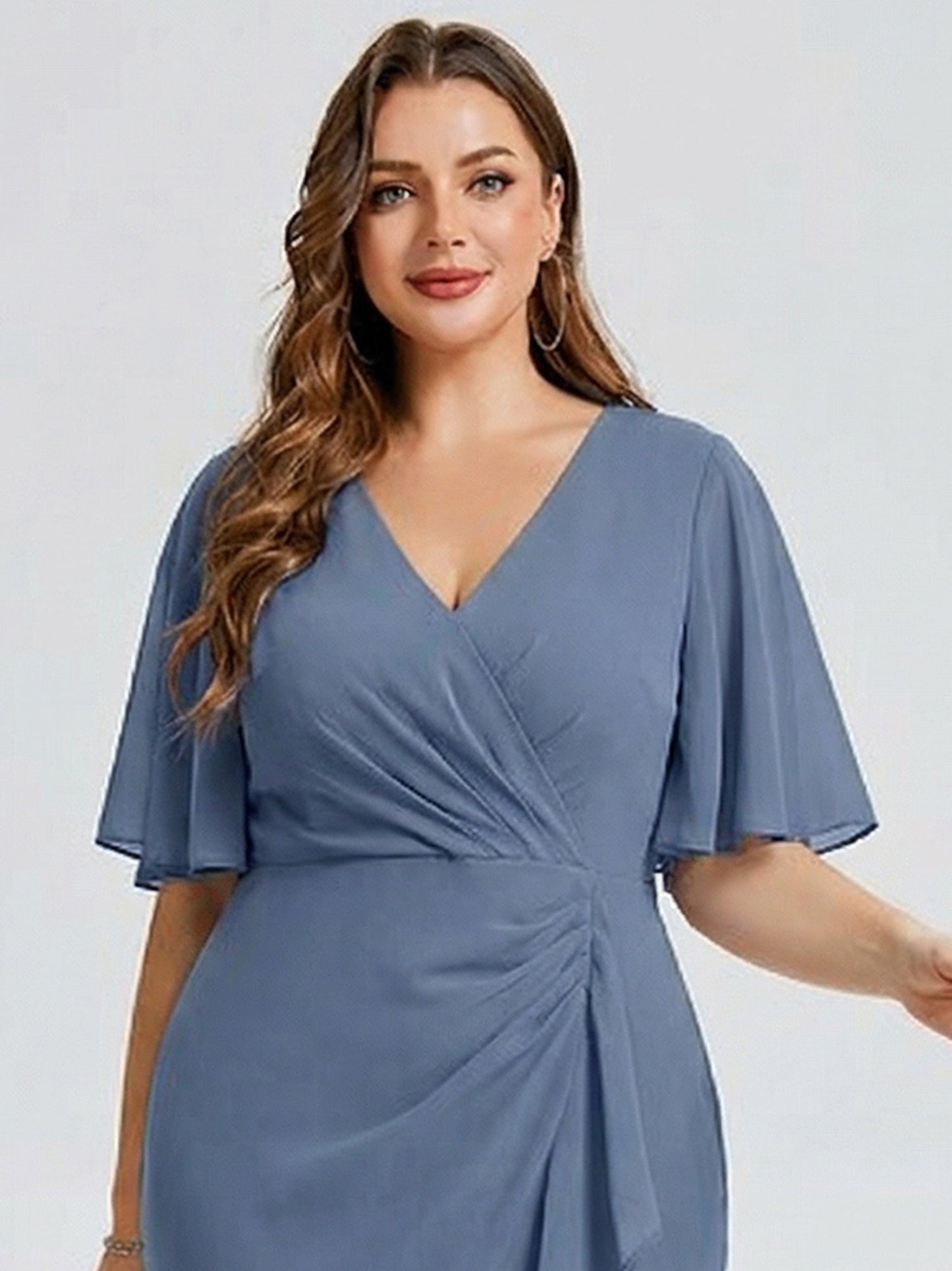pretty FLORENCIA|Plus Size Printed Bodycon V-Neck Midi Dress