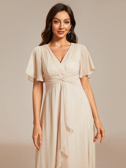 ever OPAHL|Silver Metallic Fabric V-Neck A-Line Evening Dress Featuring Delicate Ruffled Hem