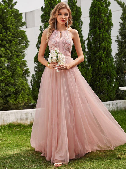 NORESSA'S BRIDE|A-Line Halter Neck Applique Wedding Dress with Tulle